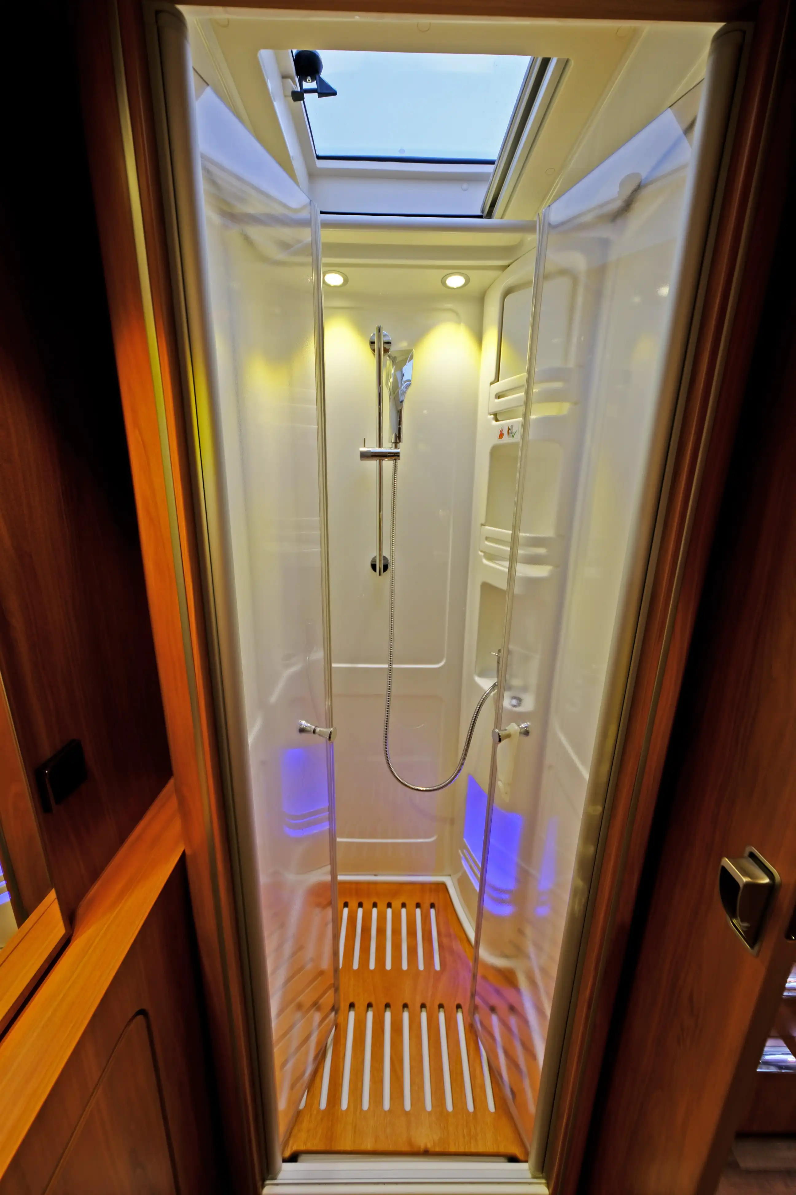 HYMER-ERIBA B 584 DL